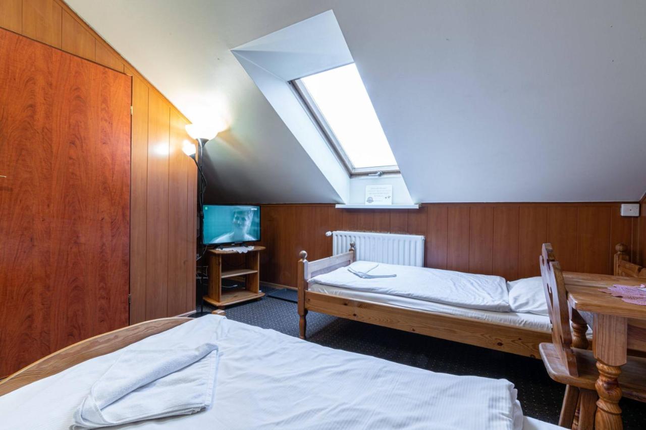 Pensjonat Beskidzki Bielsko-Biała Extérieur photo