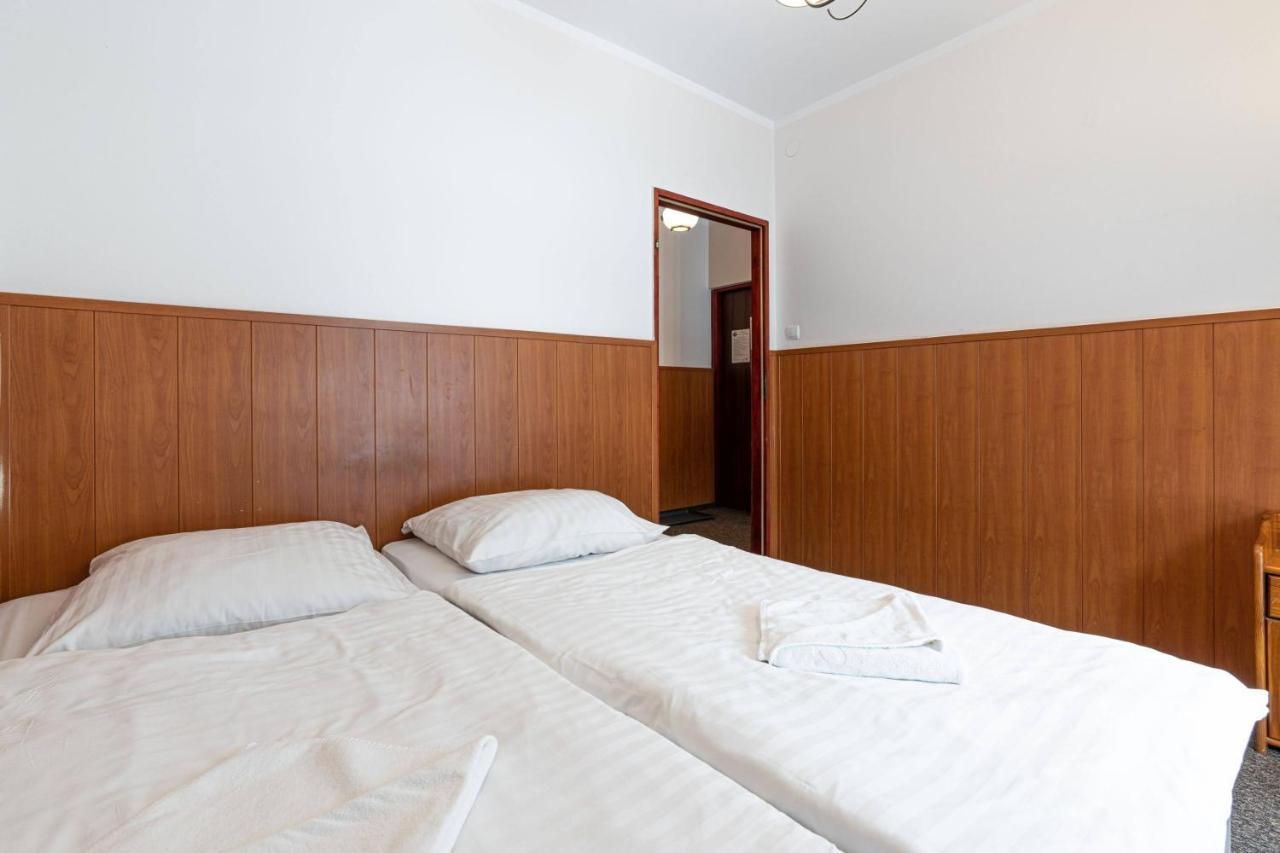 Pensjonat Beskidzki Bielsko-Biała Extérieur photo
